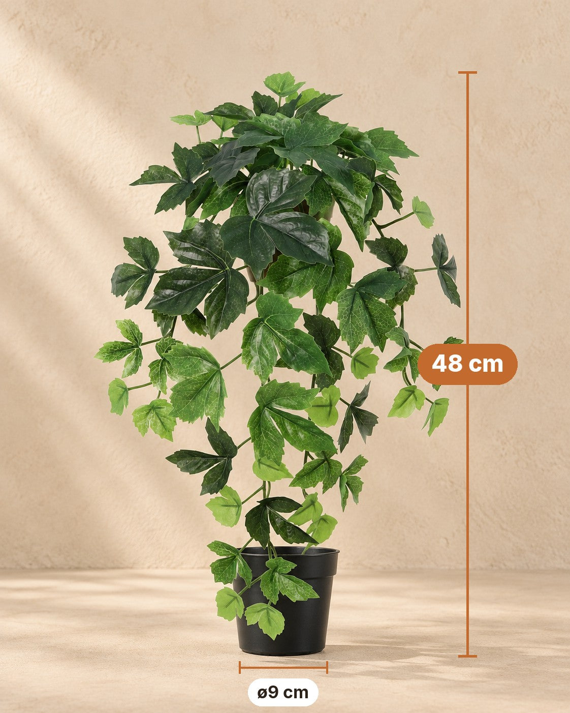 Afmetingen Kunstplant Klimop hangend: 48 cm hoog, pot ø9 cm