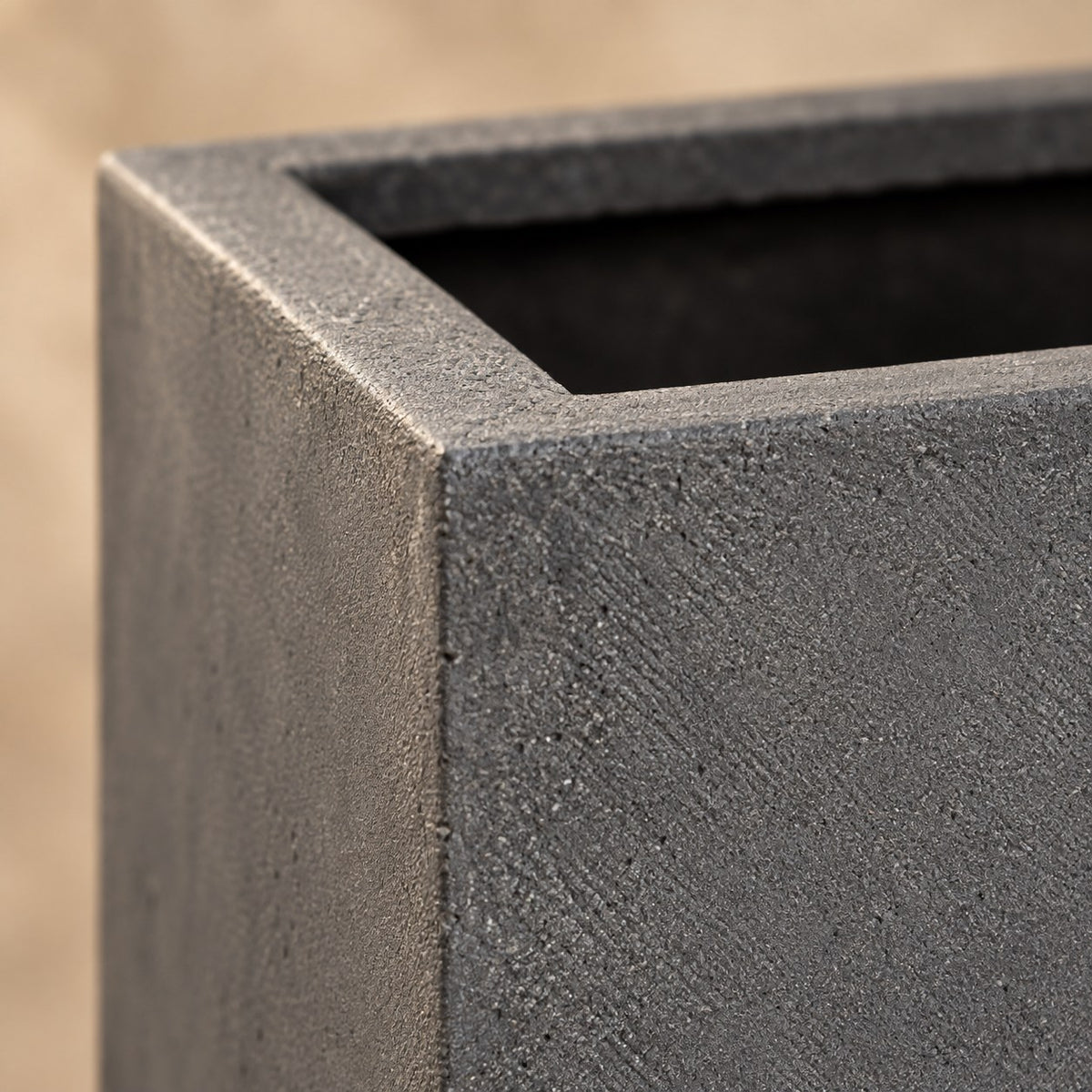 Vaso decorativo Block Grey Ø50 x H50 cm, dettaglio della superficie