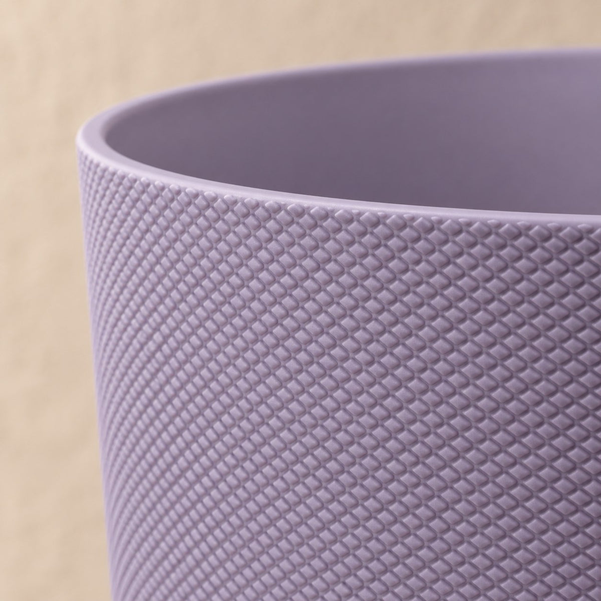 Pot décoratif Elho Jazz Rond Lavande Lilas Ø26 x H24 cm, détail de la surface