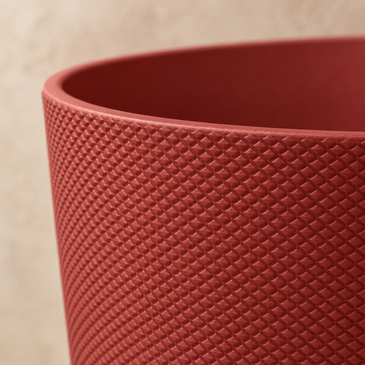 Maceta decorativa Elho Jazz Round tuscan red Ø14 x Al13 cm, detalle de la superficie